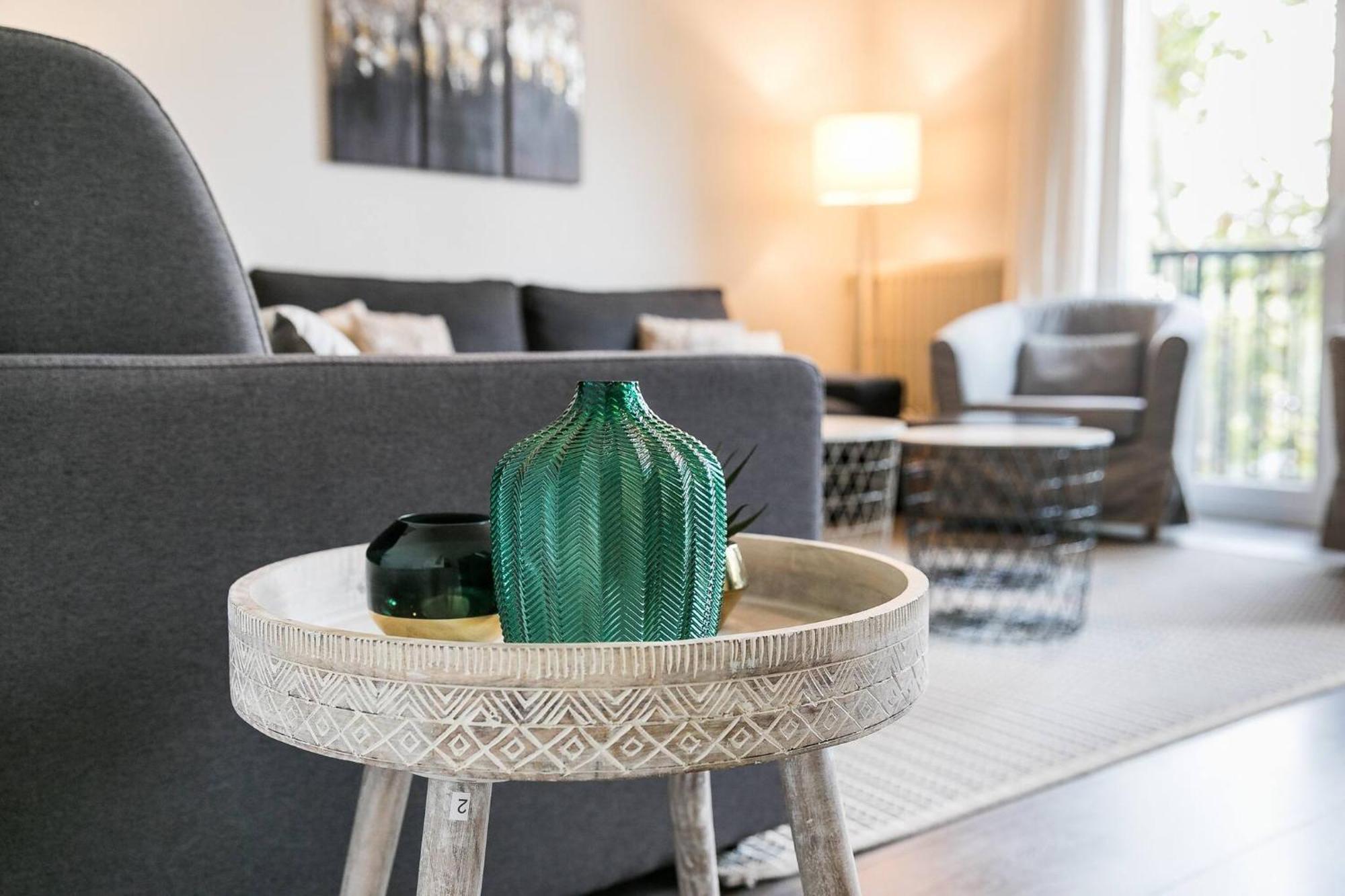Castellana Suites Мадрид Екстериор снимка