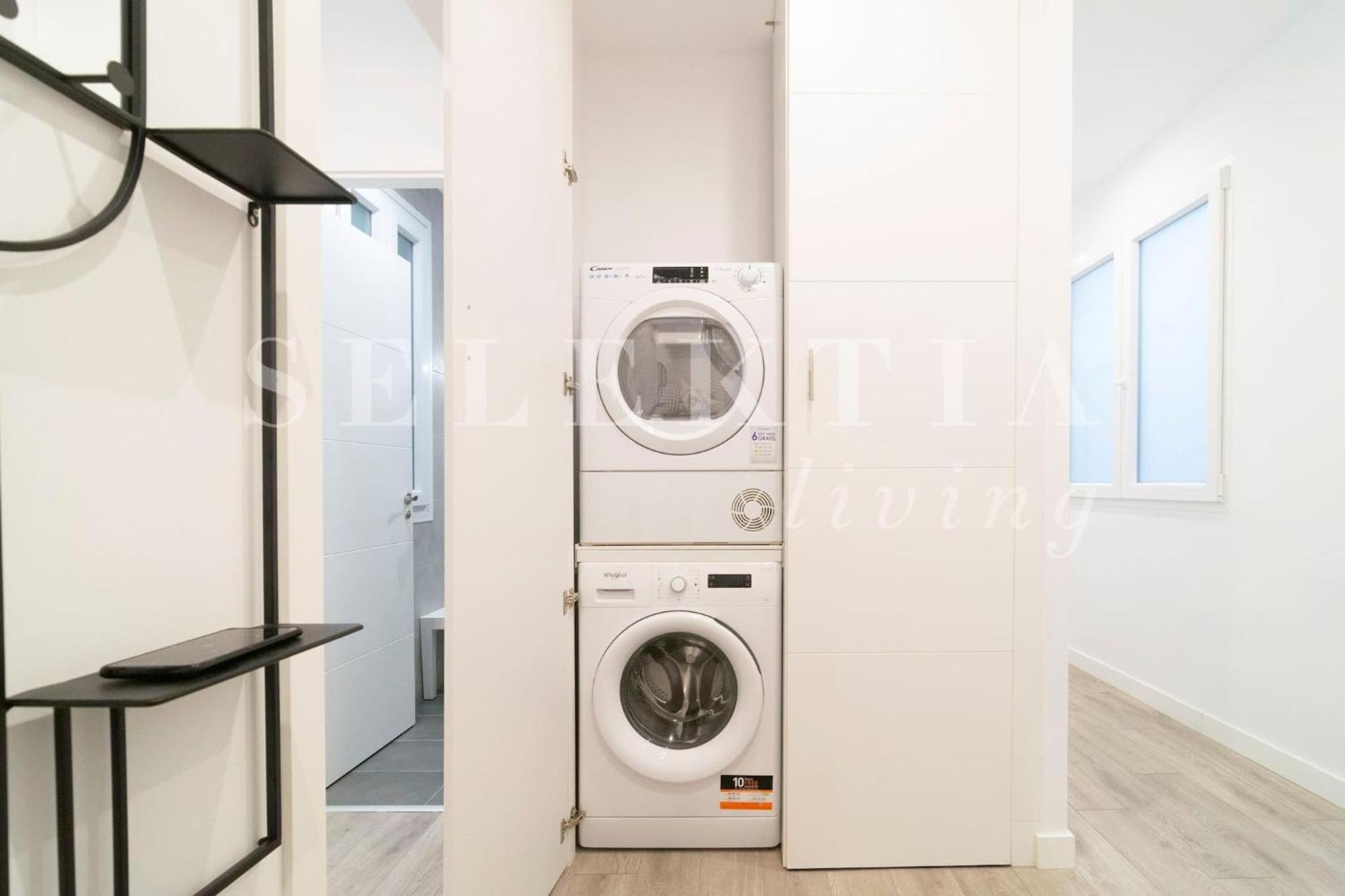 Castellana Suites Мадрид Екстериор снимка