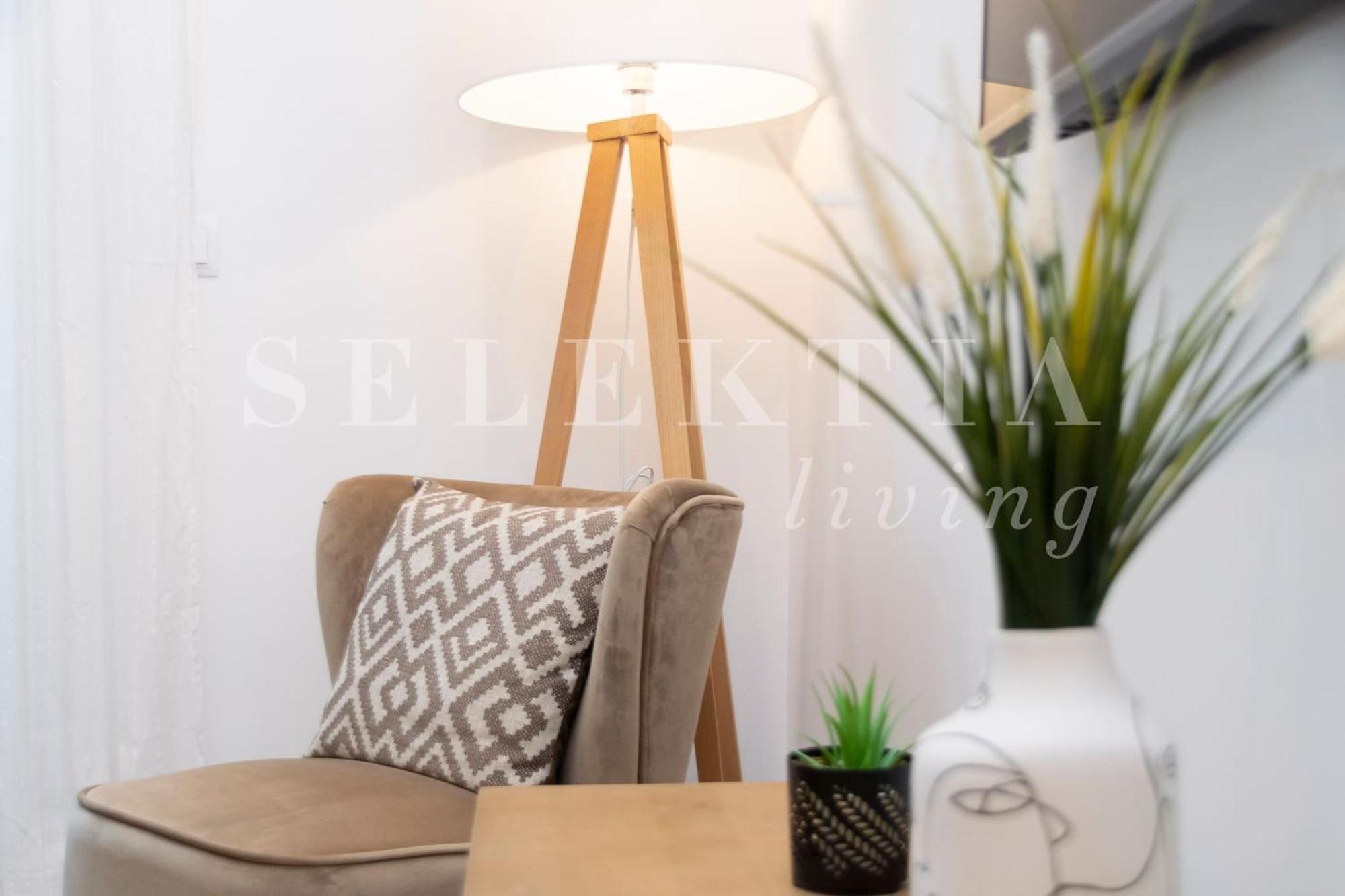 Castellana Suites Мадрид Екстериор снимка