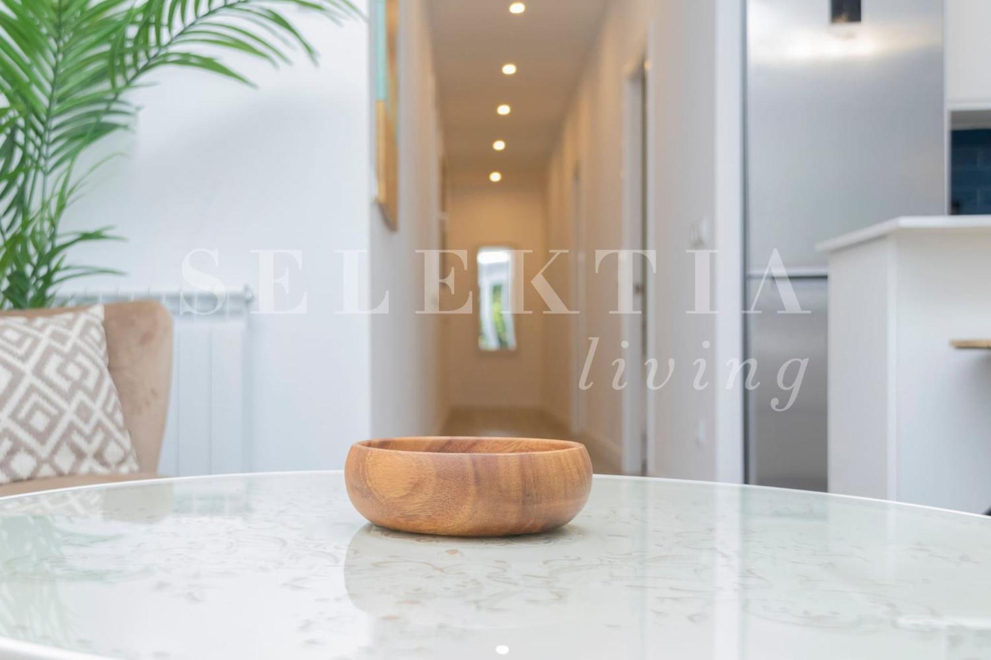 Castellana Suites Мадрид Екстериор снимка